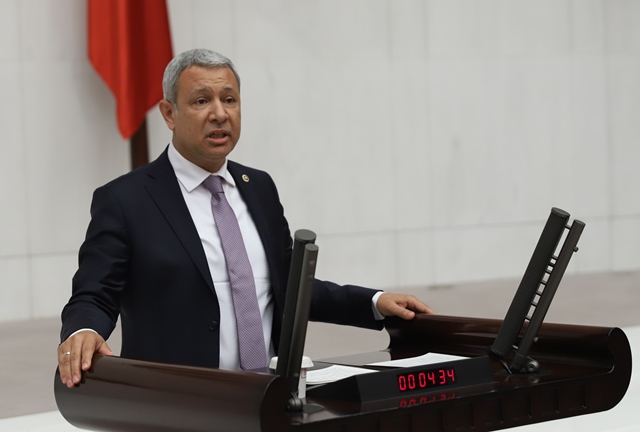 SÜMER: HER KÖŞE BAŞINDA YOKSULLUK KUYRUĞU VAR