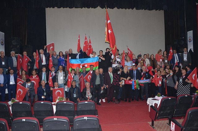 Türk dünyası sanatçıları Kozan’da