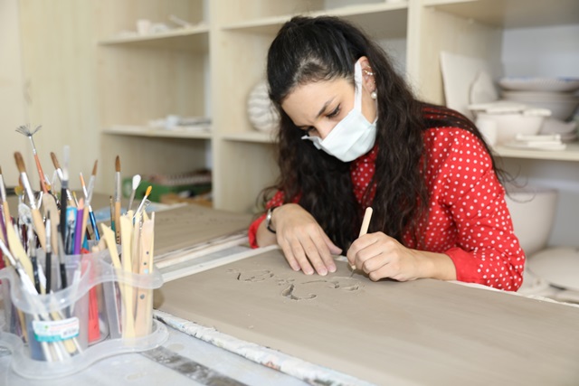 YÜREĞİR BELEDİYESİ KÜLTÜREVLERİ YAŞAMA YÖN VERİYOR