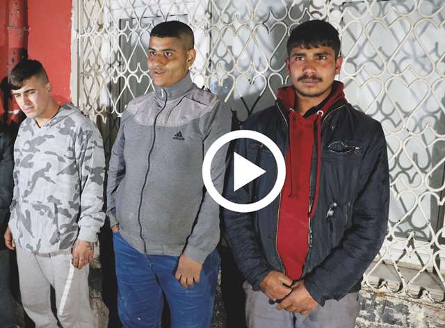 POLİSTEN KAÇAN HIRSIZLAR SAKLANDIKLARI YERDE YAKALANDI