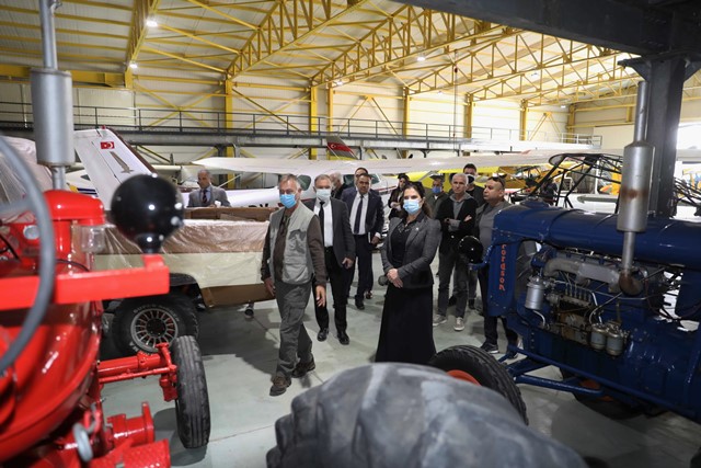 ADANA’YA TARIM ALETLERİ MÜZESİ VE TURUNÇGİL KOLEKSİYON BAHÇESİ KURULACAK