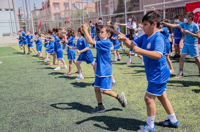 SEYHAN SPOR KURSLARINDA ARA YOK!