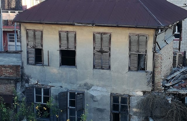 Hidayetoğlu Konağı yıkılma tehlikesinde