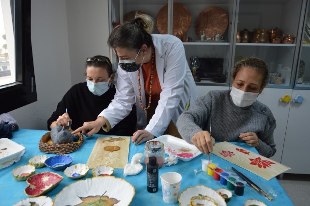 Atık malzemeler sanata dönüşüyor