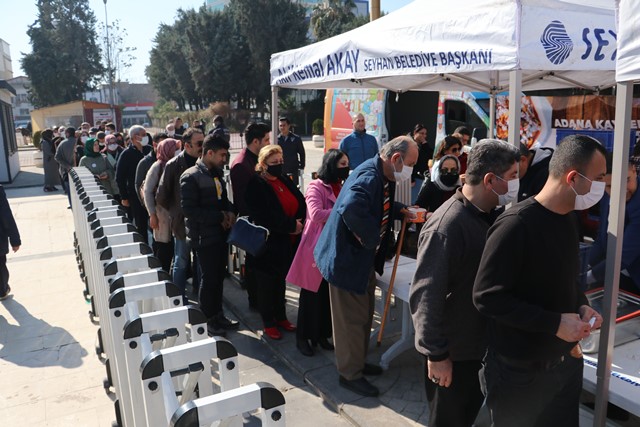 Adana’da mantı kuyruğu