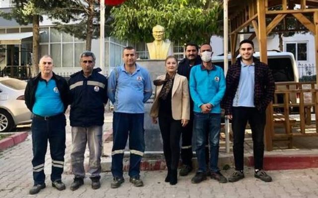 SİNEKSİZ YAZ MEVSİMİ İÇİN İLAÇLAMA BAŞLADI