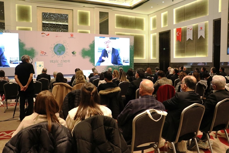 BAKAN YARDIMCISI BİRPINAR: “ATIĞA YATIRIM YAPAN ÇOK PARA KAZANIR”