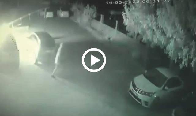 ADANA’DA PARK HALİNDEKİ ARACI ATEŞE VEREN ŞAHIS KAMERALARA TAKILDI