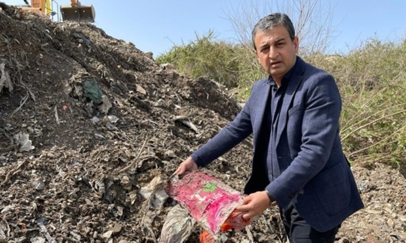 CHP’Lİ BULUT, BAKAN KURUM’UN YALANLADIĞI PLASTİK ÇÖPLERİ GÖRÜNTÜLEDİ