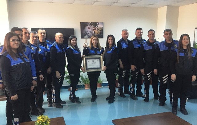 ADANA POLİSİ TÜRKİYE İKİNCİSİ OLDU