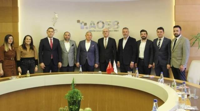 SELEK;“AOSB ‘NİN ÜNİVERSİTE-SANAYİ İŞBİRLİĞİ ÇALIŞMALARINI TAKDİR EDİYORUM’’