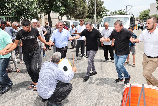 AKARCALI’DA  37 YIL SONRA ASFALT SEVİNCİ