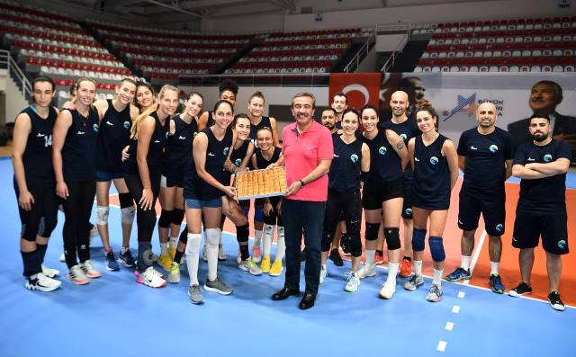 ÇUKUROVA’NIN SULTANLARI ANKARA’YA GİTTİ