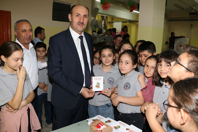 GELECEK NESİLLERE GÜVENLİ GIDA EĞİTİMİ VERİLİYOR