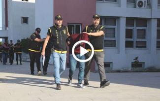 Bir şahsı sokak ortasında soyup yüzünü jiletle kesen 3 kişi tutuklandı