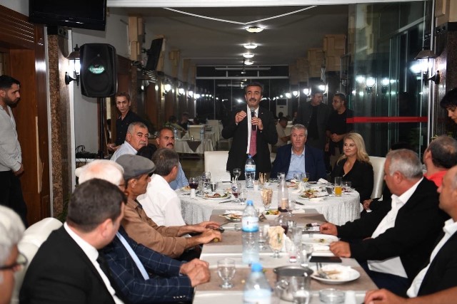 Muhtarlar Günü türkülerde kutlandı