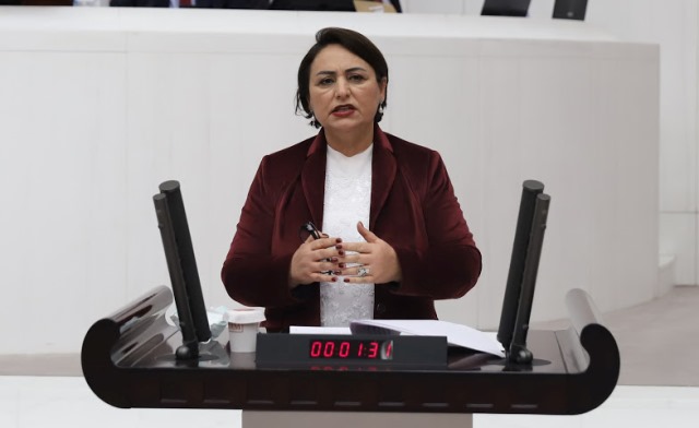 “ADANA’YI, ADANALIYI KİMSE YABANA ATAMAZ”