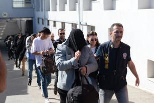 SİBER ÇETEYE 17 TUTUKLAMA