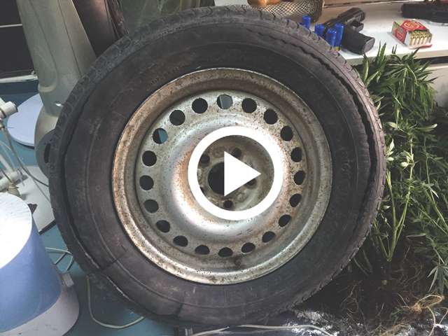 YEDEK LASTİKTEN ESRAR ÇIKTI