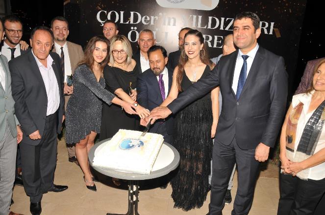 DEMİRDELEN: “ÜÇÜNCÜ YILIMIZIN TEMASI FİKREN GENÇLİK”